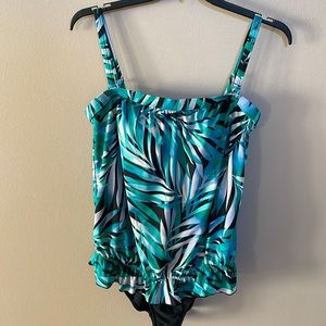 Silhouette Solutions one piece Plus leafy swimsuit / ruffle top layer overlay 14